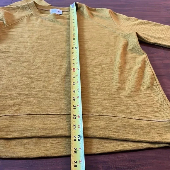 ⭐3/$15 Long Sleeve Top - Picture 5 of 7